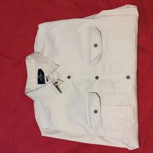 Men's casual fall shirt "never worn!"